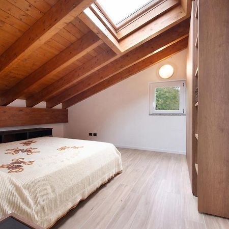 Ferienwohnung Casa Asso Exterior foto
