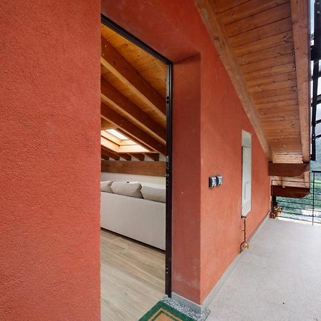 Ferienwohnung Casa Asso Exterior foto